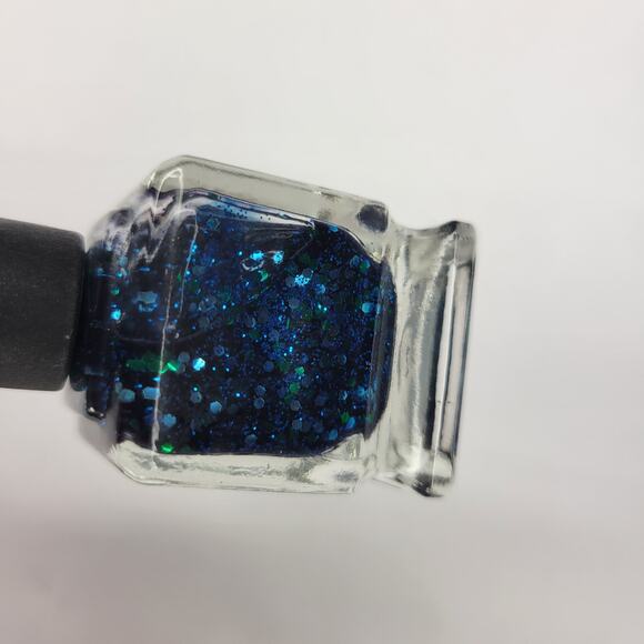 Deborah Lippmann Nail Polish "Across the Universe" NEW Glitter Holo Chrome - Picture 7 of 9